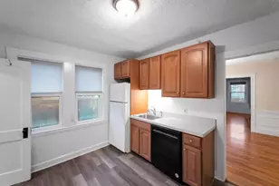 21 Bradwood St, Boston, MA 02131 - Photo 3