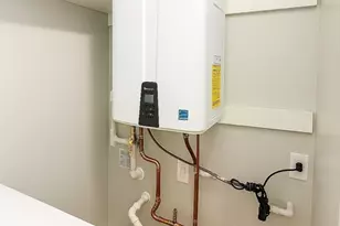 98 Prescott St, Boston, MA 02128 - Photo 11