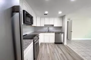 592 American Legion Hwy, Boston, MA 02131 - Photo 5