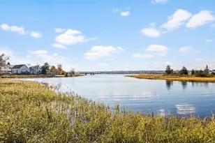 119 Sycamore St, Fairhaven, MA 02719 - Photo 25