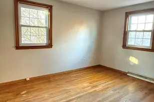 14 Brown St, Haverhill, MA 01830 - Photo 9