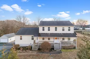 7 Deerfield Ln, Fairhaven, MA 02719 - Photo 1