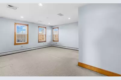 7 Deerfield Ln, Fairhaven, MA 02719 - Photo 15