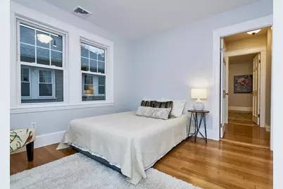 35 Roseway St #2, Boston, MA 02130 - Photo 9