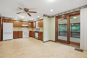 4 Carby Dr, Mendon, MA 01756 - Photo 11