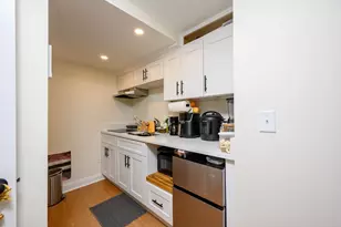 1065 Bedford St, Abington, MA 02351 - Photo 13