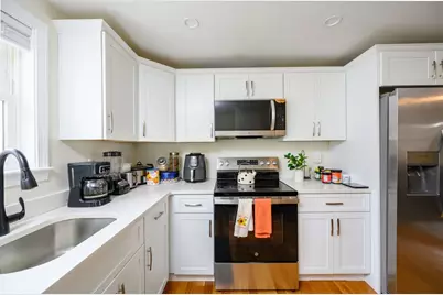 1065 Bedford St, Abington, MA 02351 - Photo 7