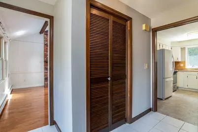 184 Cambridge Cir, Longmeadow, MA 01106 - Photo 5