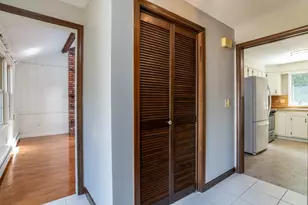 184 Cambridge Cir, Longmeadow, MA 01106 - Photo 5