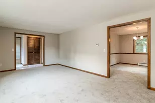 184 Cambridge Cir, Longmeadow, MA 01106 - Photo 13