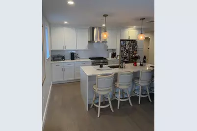 7 Saco St #5, Boston, MA 02122 - Photo 5