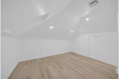 127 Henry Ave #2B, Lynn, MA 01902 - Photo 5