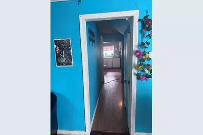 18 Lawrence St, Brockton, MA 02301 - Photo 5