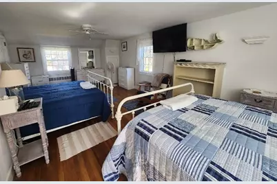 148 Berry Avenue, Yarmouth, MA 02673 - Photo 15