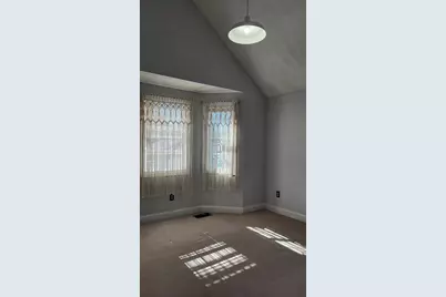 129 Manchester Street #B, Lowell, MA 01852 - Photo 17