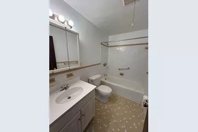 2 Victory Road #27, Lynn, MA 01902 - Photo 7