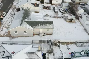 106 Lewiston St, Boston, MA 02136 - Photo 3