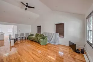 106 Lewiston St, Boston, MA 02136 - Photo 21