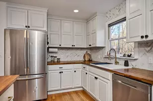 15 Gulf Rd, Pelham, MA 01002 - Photo 7