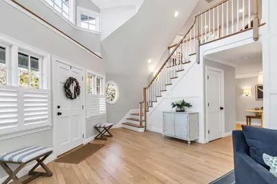 2 Prince St, Beverly, MA 01915 - Photo 7