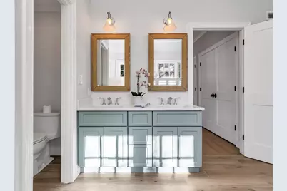 2 Prince St, Beverly, MA 01915 - Photo 31