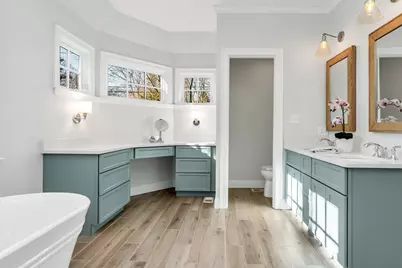 2 Prince St, Beverly, MA 01915 - Photo 27