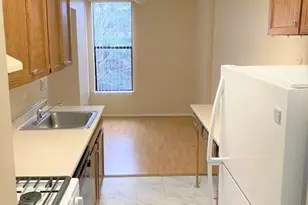 32 Shrewsbury Green Dr, Shrewsbury, MA 01545 - Photo 7