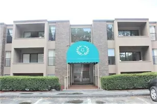 32 Shrewsbury Green Dr, Shrewsbury, MA 01545 - Photo 1