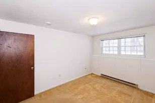 39 Pleasant St, Northborough, MA 01532 - Photo 13