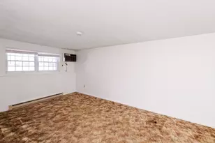39 Pleasant St, Northborough, MA 01532 - Photo 5