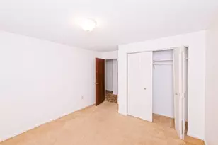 39 Pleasant St, Northborough, MA 01532 - Photo 15