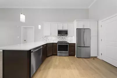 21 Totman Street #PH-406, Quincy, MA 02169 - Photo 5