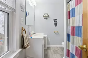 17 Kenwood St, Pittsfield, MA 01201 - Photo 13