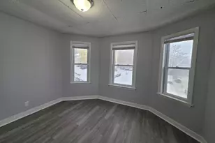 39 Harlem, Worcester, MA 01610 - Photo 13