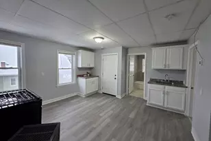 39 Harlem, Worcester, MA 01610 - Photo 1