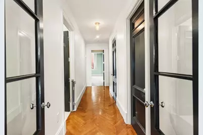 20 Beacon Street #4, Boston, MA 02108 - Photo 17