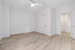 4 Crest Ave, Revere, MA 02151 - Photo 9