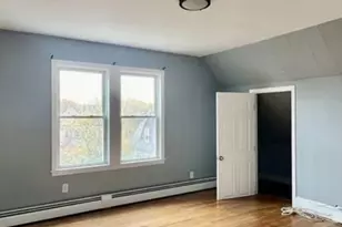 7 Beacon St, Attleboro, MA 02703 - Photo 5