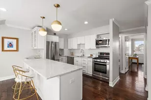 27 Bowdoin St, Boston, MA 02114 - Photo 7