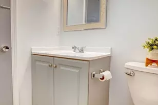 426 Pleasant St, Malden, MA 02148 - Photo 23