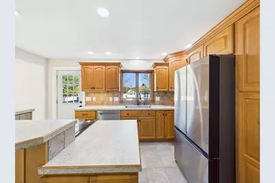 25 Pershing Ave, Acushnet, MA 02743 - Photo 13