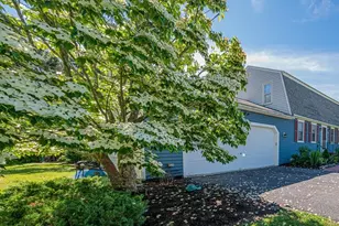 34 Rolling Hills Dr, East Bridgewater, MA 02333 - Photo 1