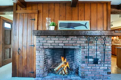 1239 Roseanne St, New Bedford, MA 02740 - Photo 7