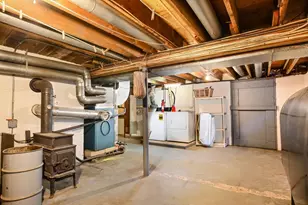 1239 Roseanne St, New Bedford, MA 02740 - Photo 21