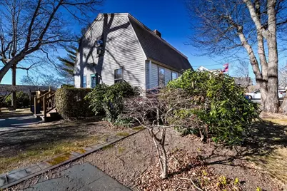 1239 Roseanne St, New Bedford, MA 02740 - Photo 23