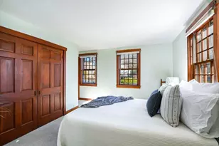 1239 Roseanne St, New Bedford, MA 02740 - Photo 13