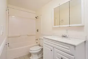 18 Williamsburg Ct, Shrewsbury, MA 01545 - Photo 5