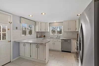 116 Windsor Ave, Acton, MA 01720 - Photo 5