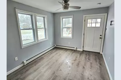 5 William St, Acushnet, MA 02743 - Photo 11