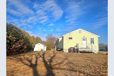 5 William St, Acushnet, MA 02743 - Photo 19